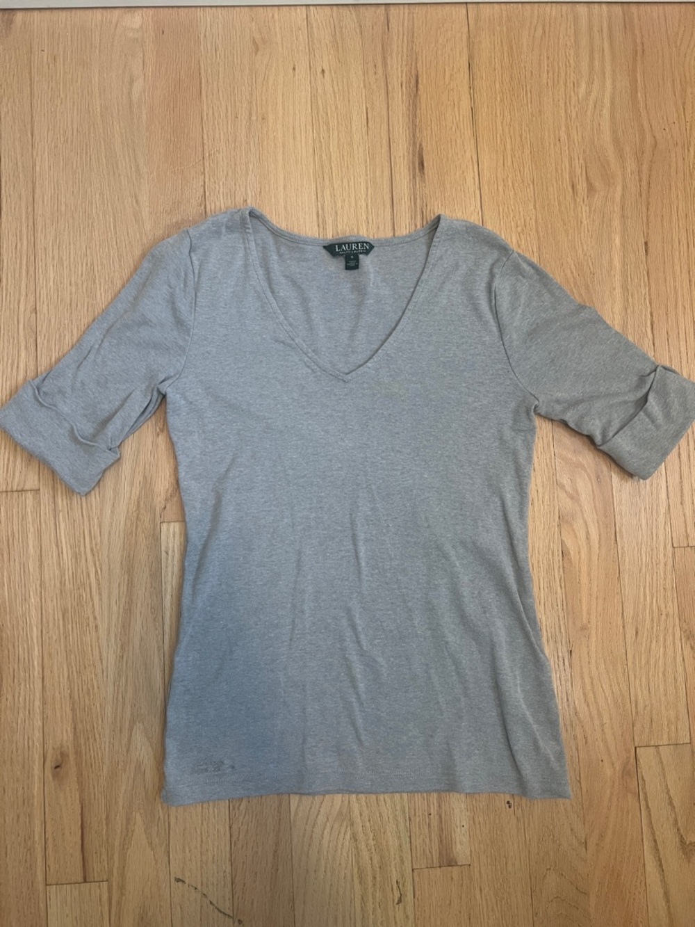 Lauren Ralph Lauren Light Gray V-Neck Short Sleeve Tee